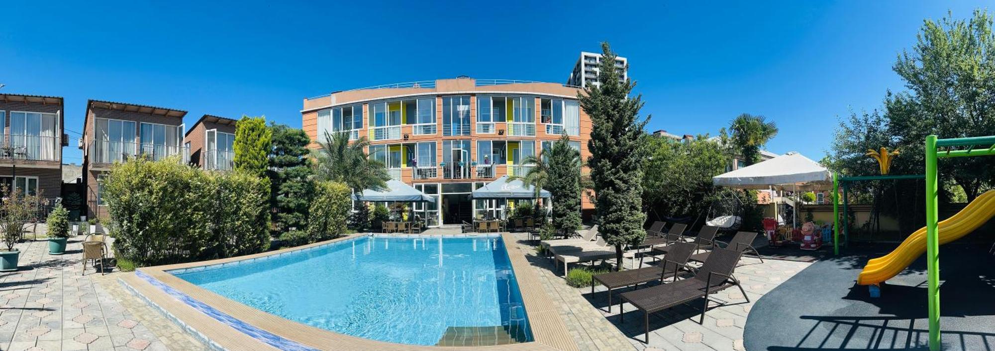 Hotel Buta Batumi Kültér fotó