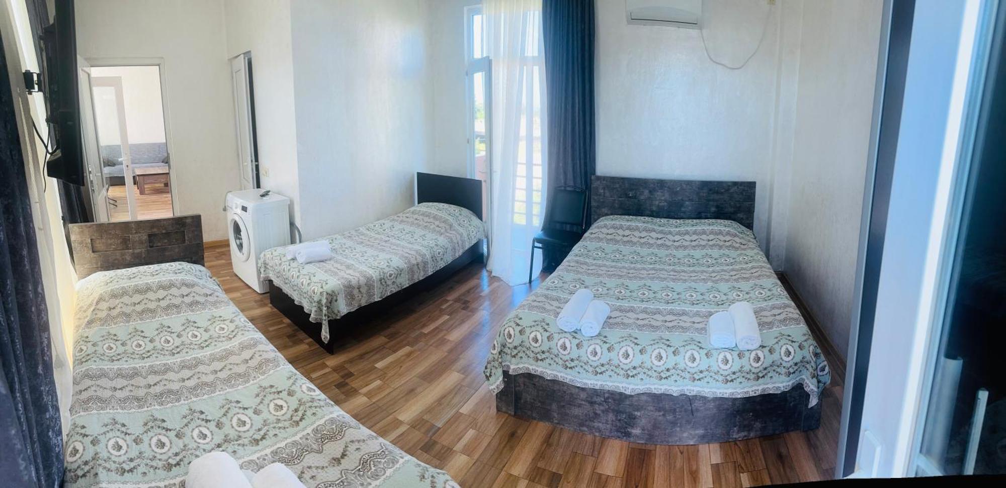 Hotel Buta Batumi Kültér fotó