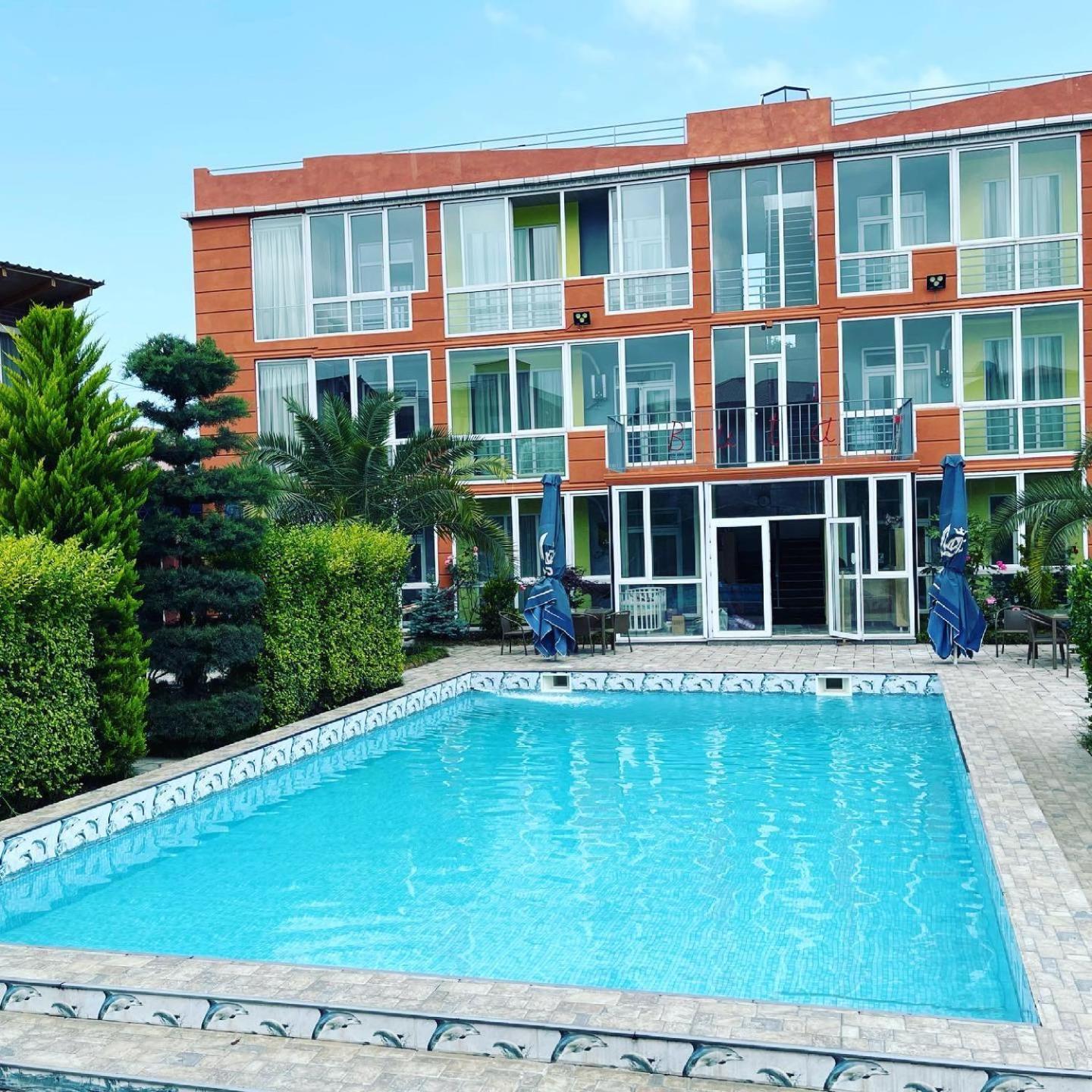 Hotel Buta Batumi Kültér fotó