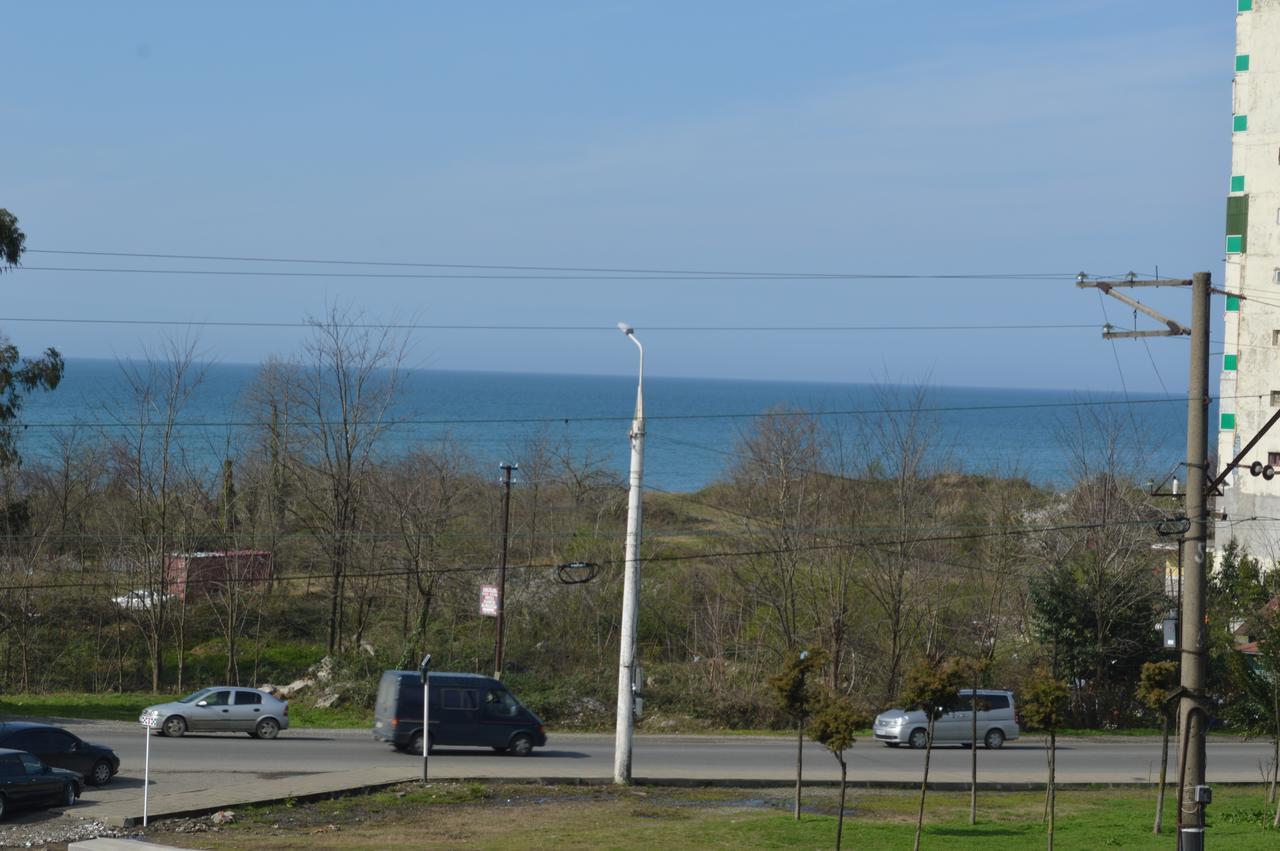 Hotel Buta Batumi Kültér fotó