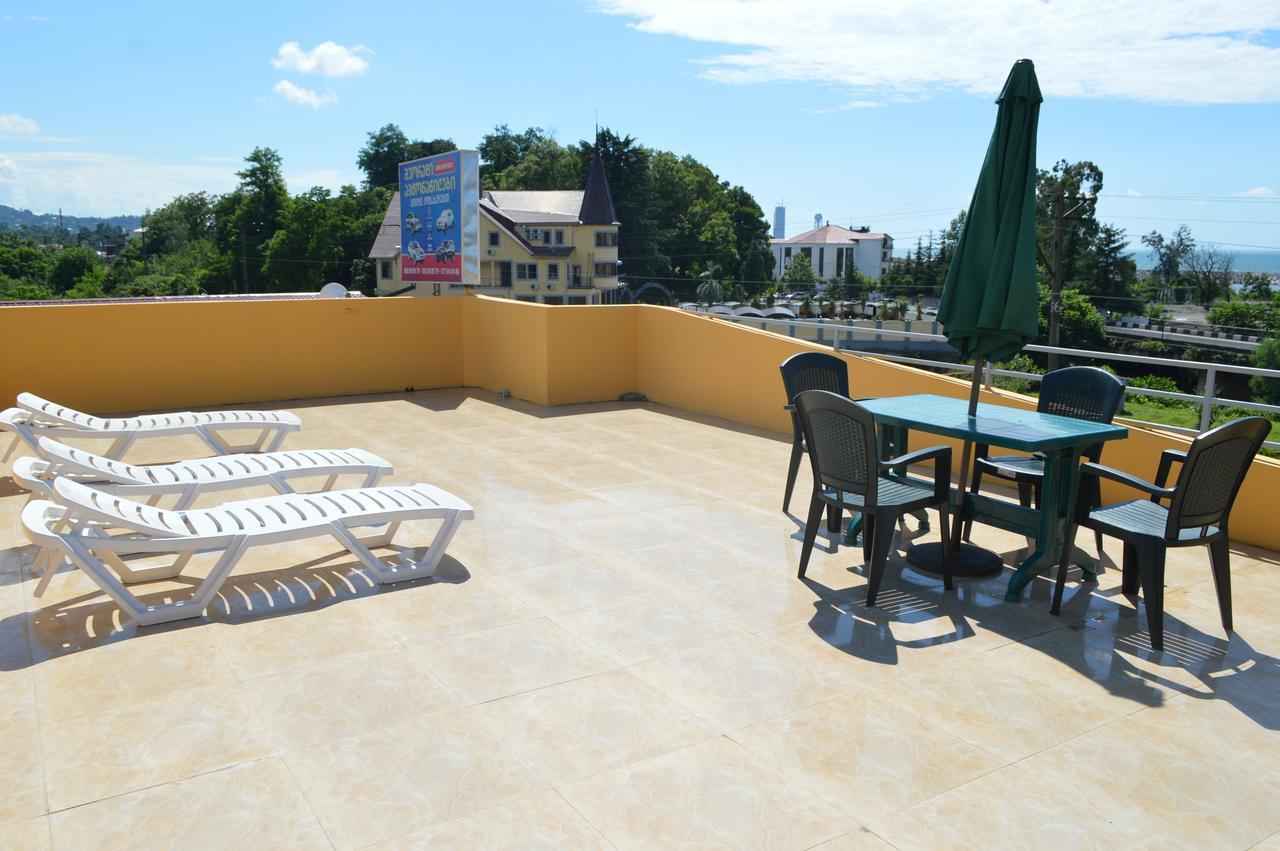 Hotel Buta Batumi Kültér fotó