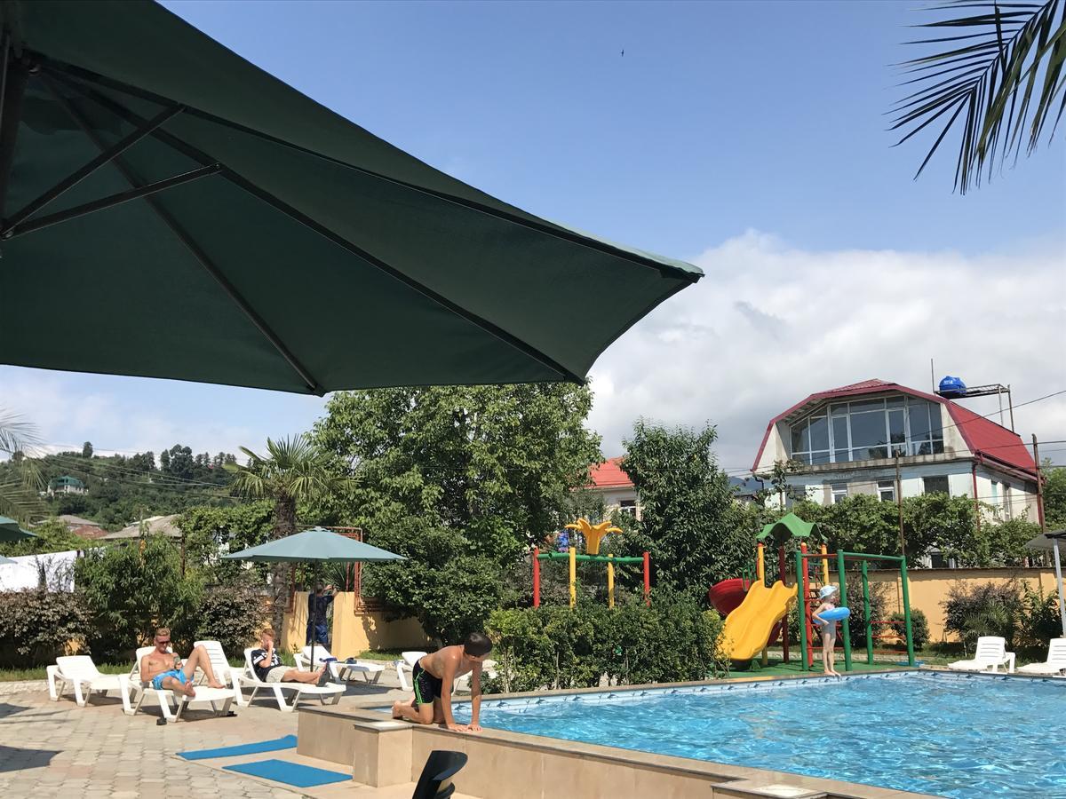 Hotel Buta Batumi Kültér fotó